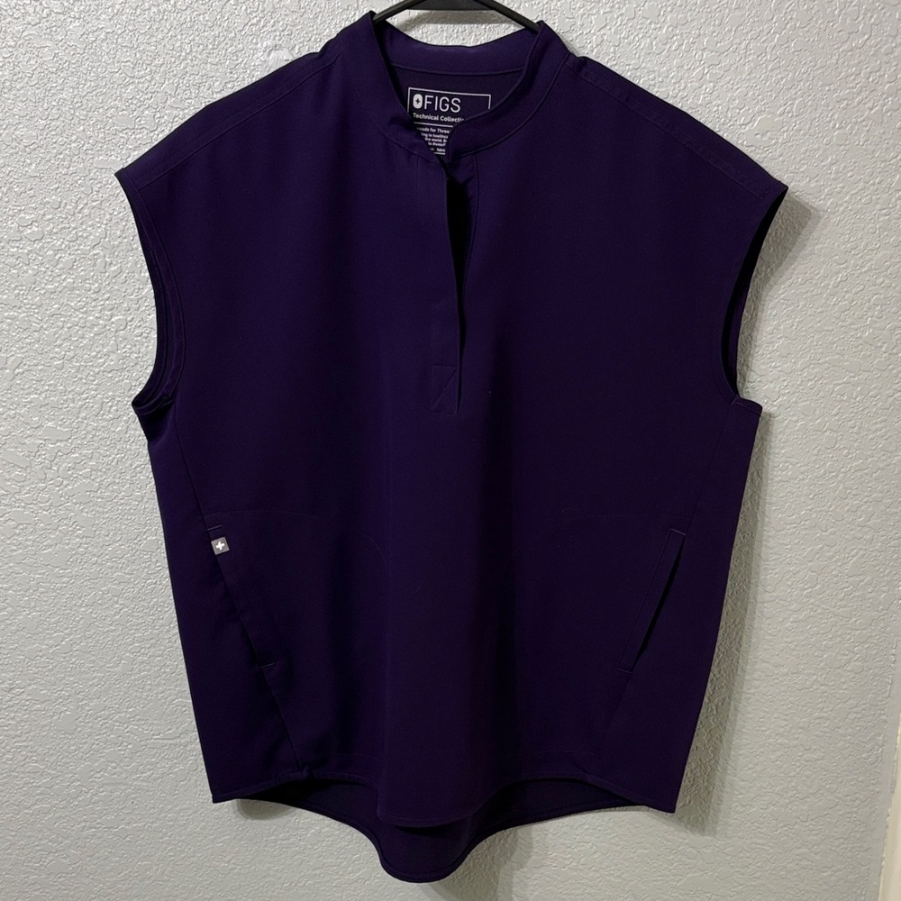 Worn once Figs size small set in purple jam
